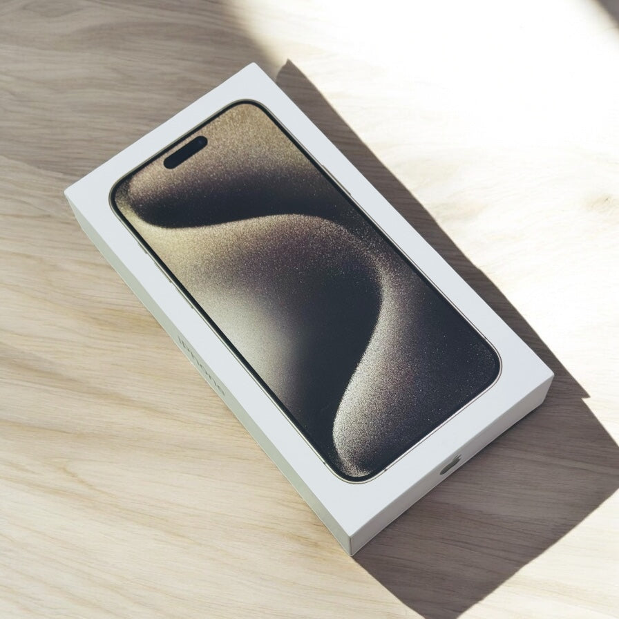 Iphone 15 Pro Max Dummy- White