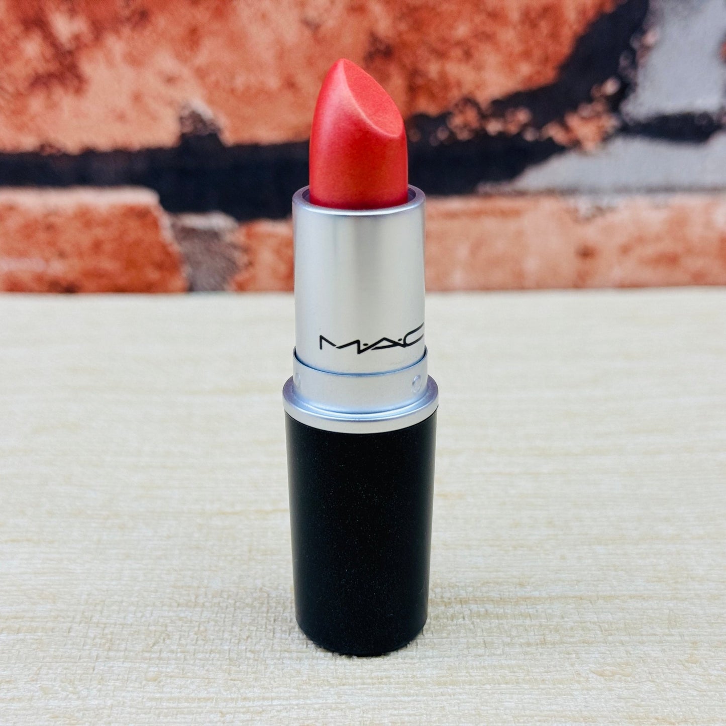 MAC FROST LIPSTICK Rouge a Levres | CB-96 - Armaa Store Pk