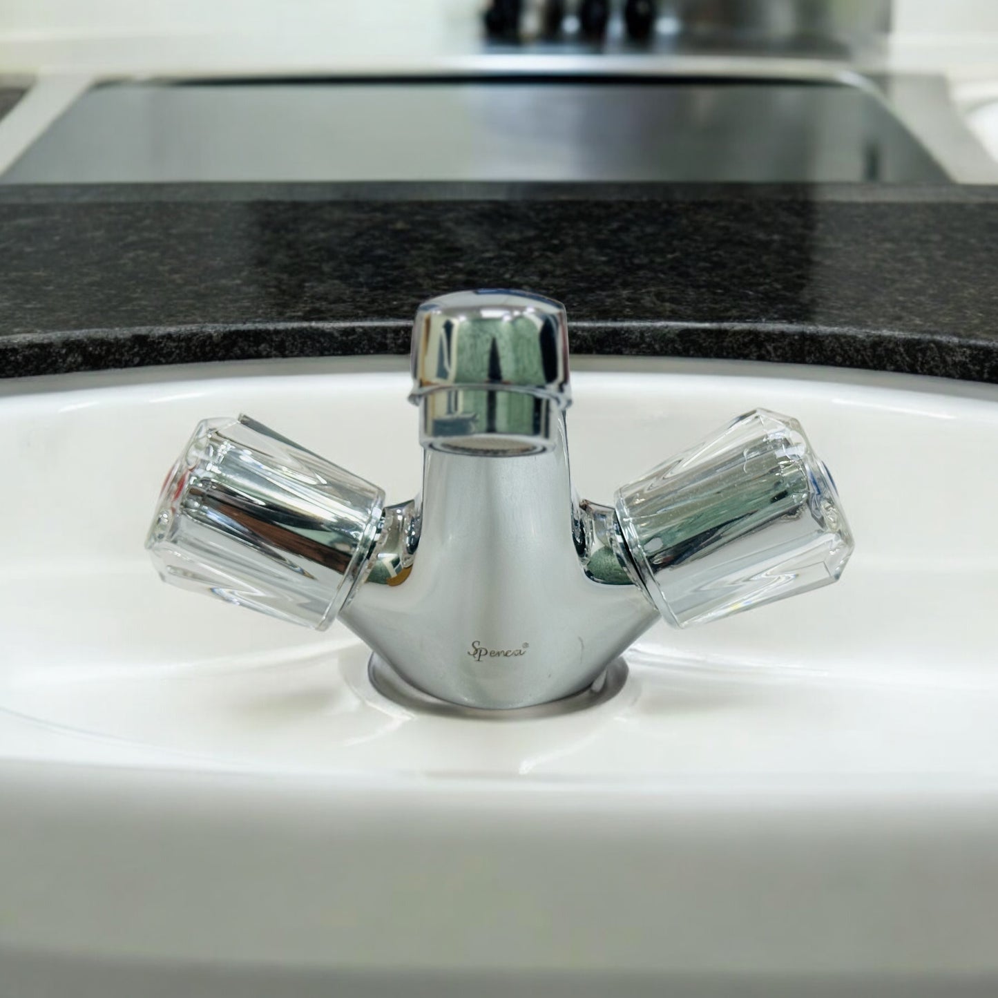 Basin One Hole Mixer Delight Tap