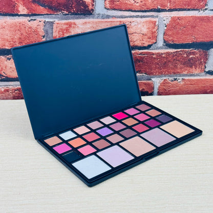 Huda Beauty Rose Gold Remastered Eyeshadow Palette