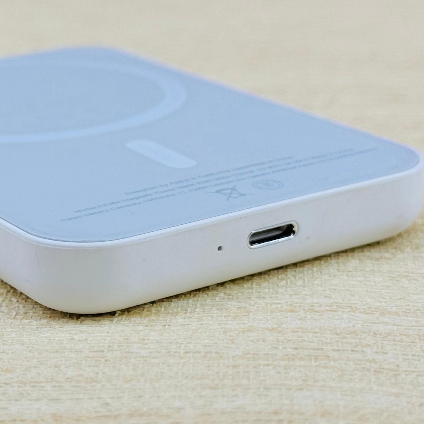 Magsafe Magnetic Wireless Power Bank