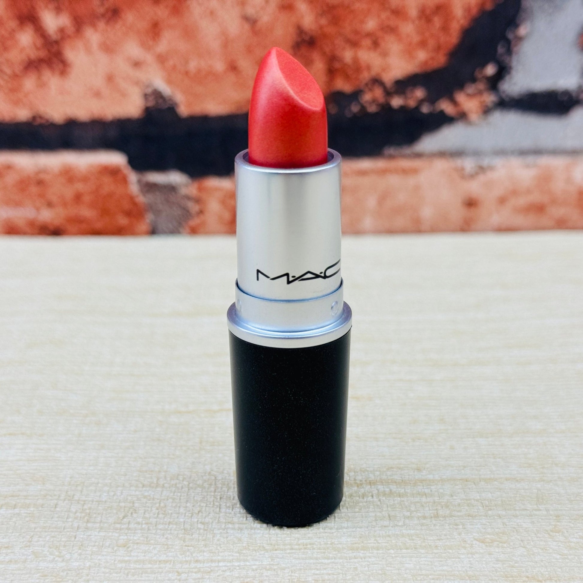 MAC FROST LIPSTICK Rouge a Levres | CB-96 - Armaa Store Pk
