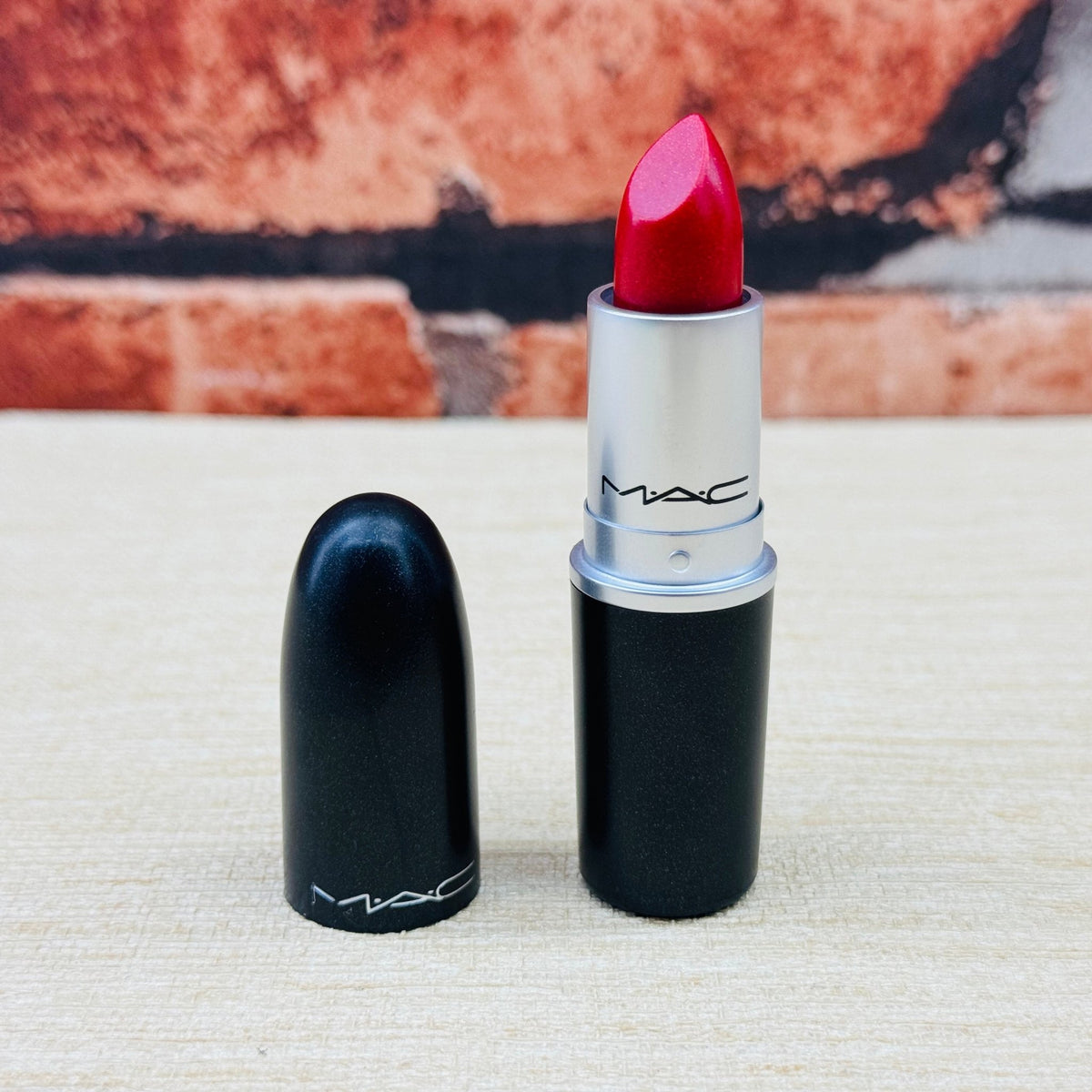 MAC FROST LIPSTICK Rouge a Levres | Cockey - Armaa Store Pk