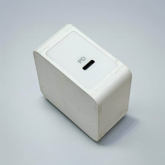 USB-C Wall Charger 30W Fast Charge - Armaa Store Pk