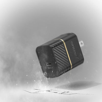 USB-C Wall Charger 30W Fast Charge - Armaa Store Pk